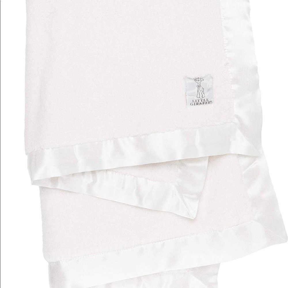 NWT Little Giraffe Blanket